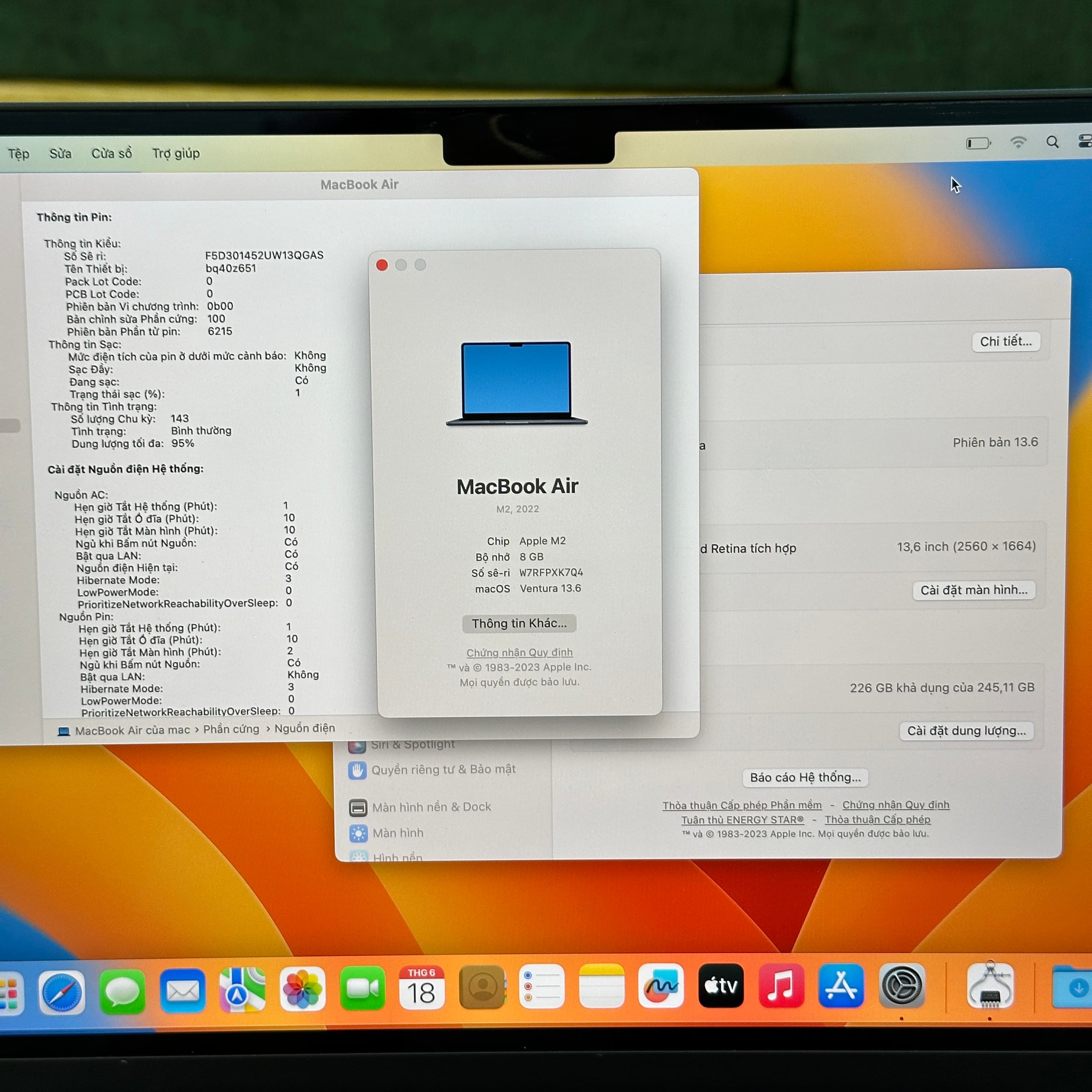 MacBook Air M2 2022 13 inch - image 2