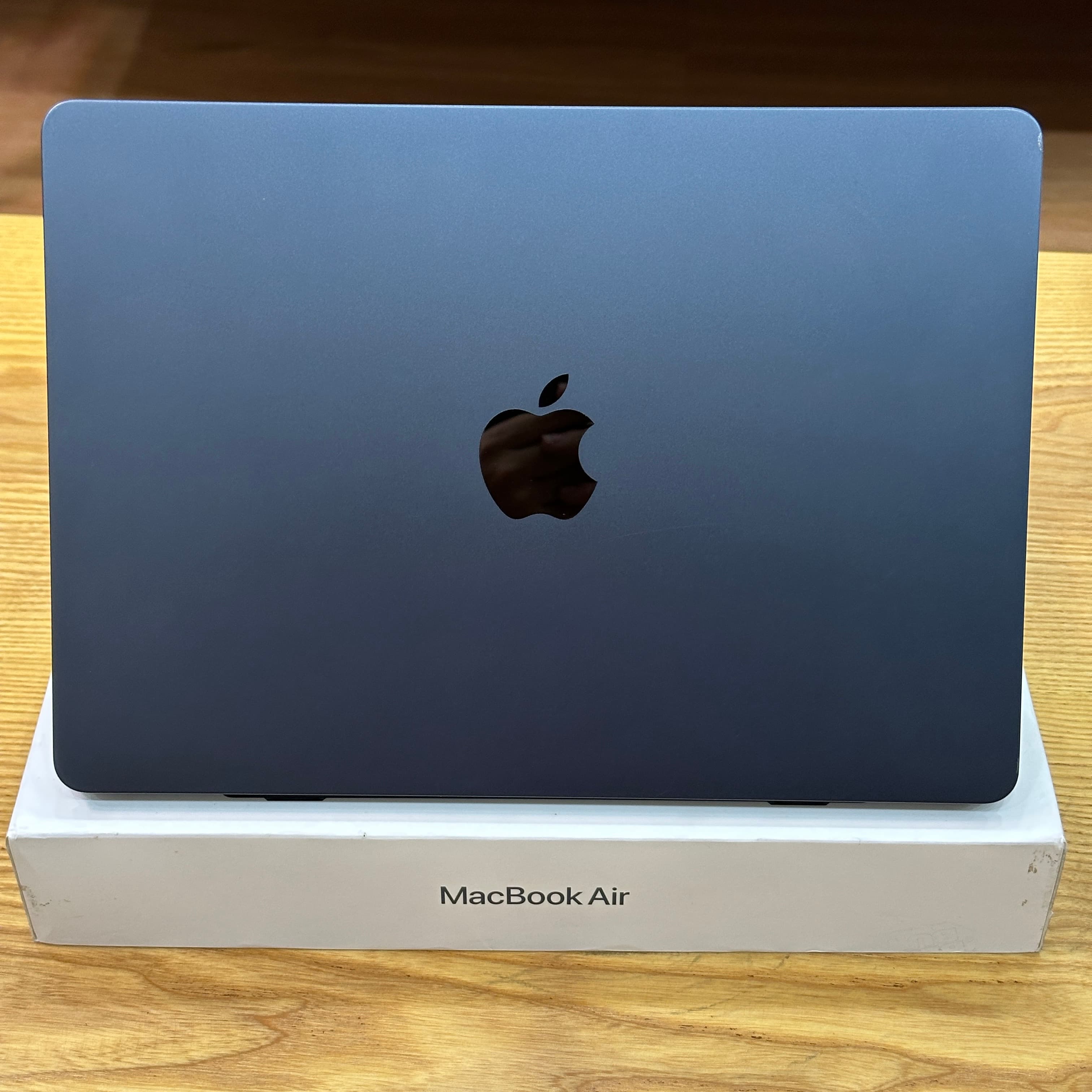 MacBook Air M2 2022 13 inch - image 3