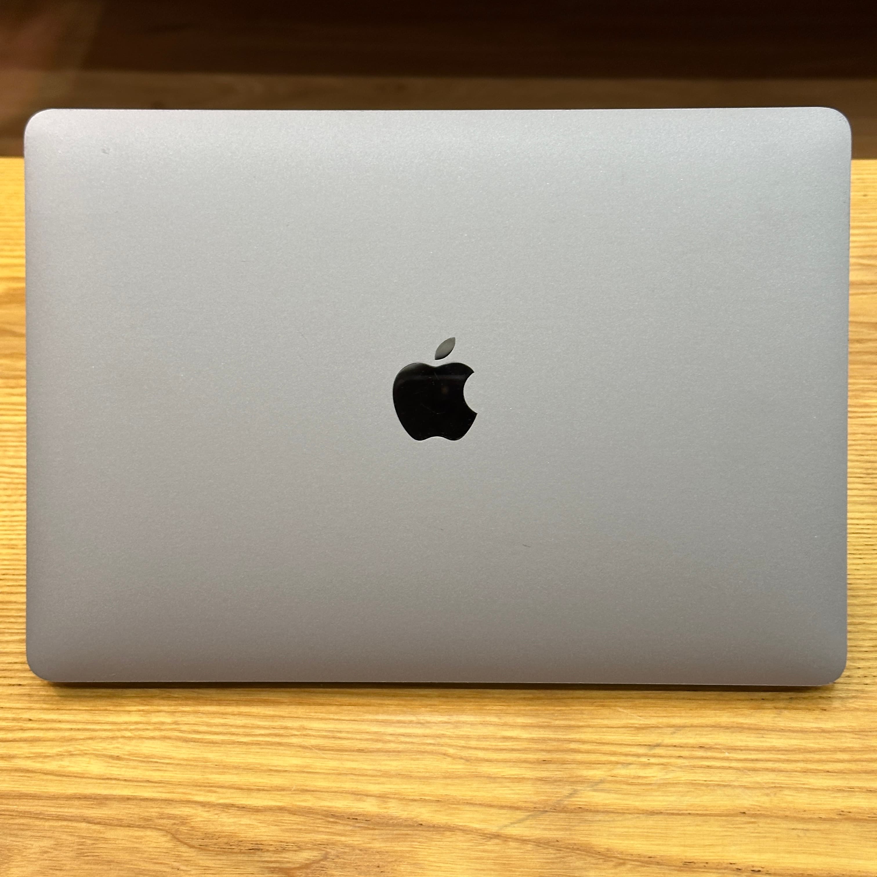MacBook Pro Intel i7 2020 13 inch - image 3