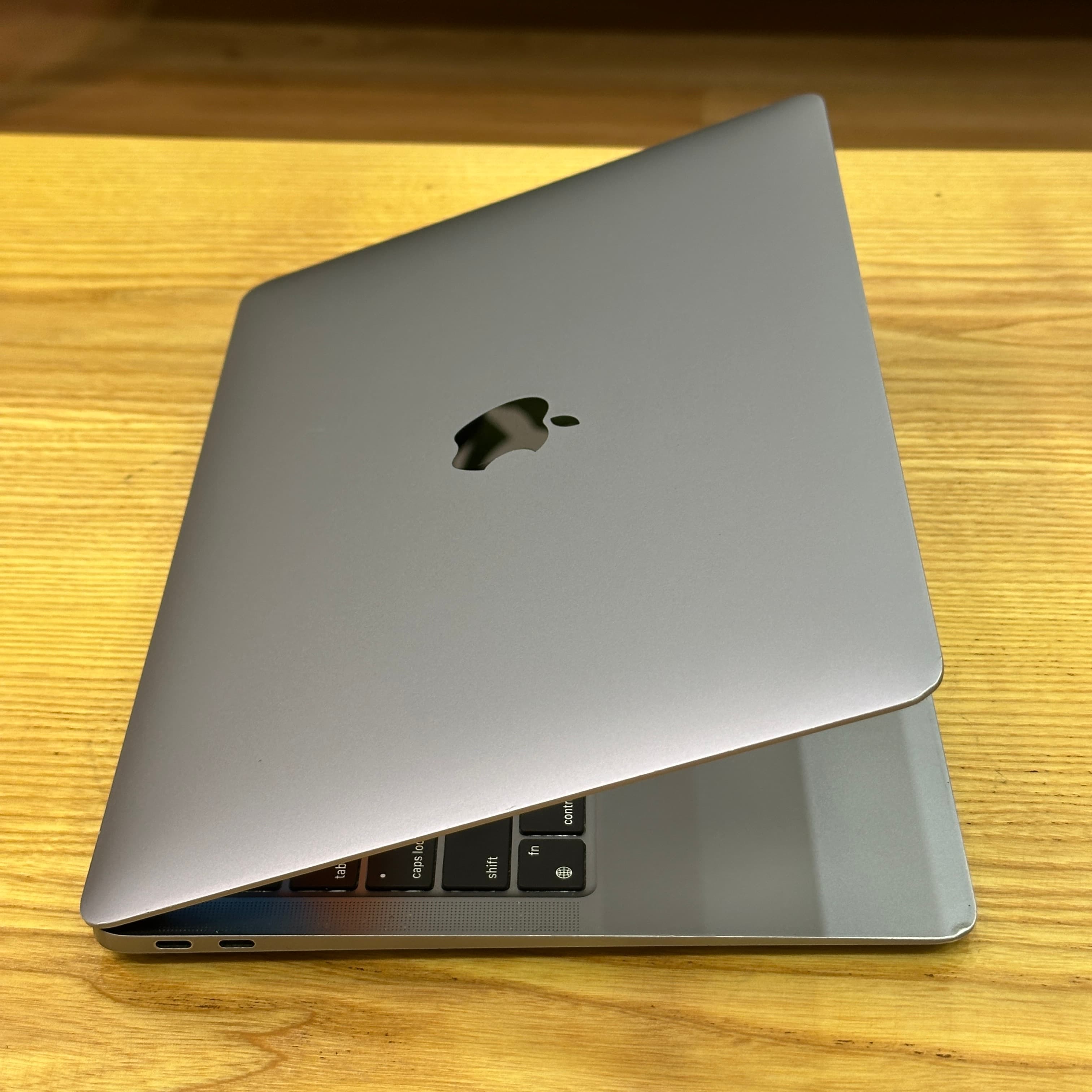 MacBook Air M1 2020 13 inch - image 4