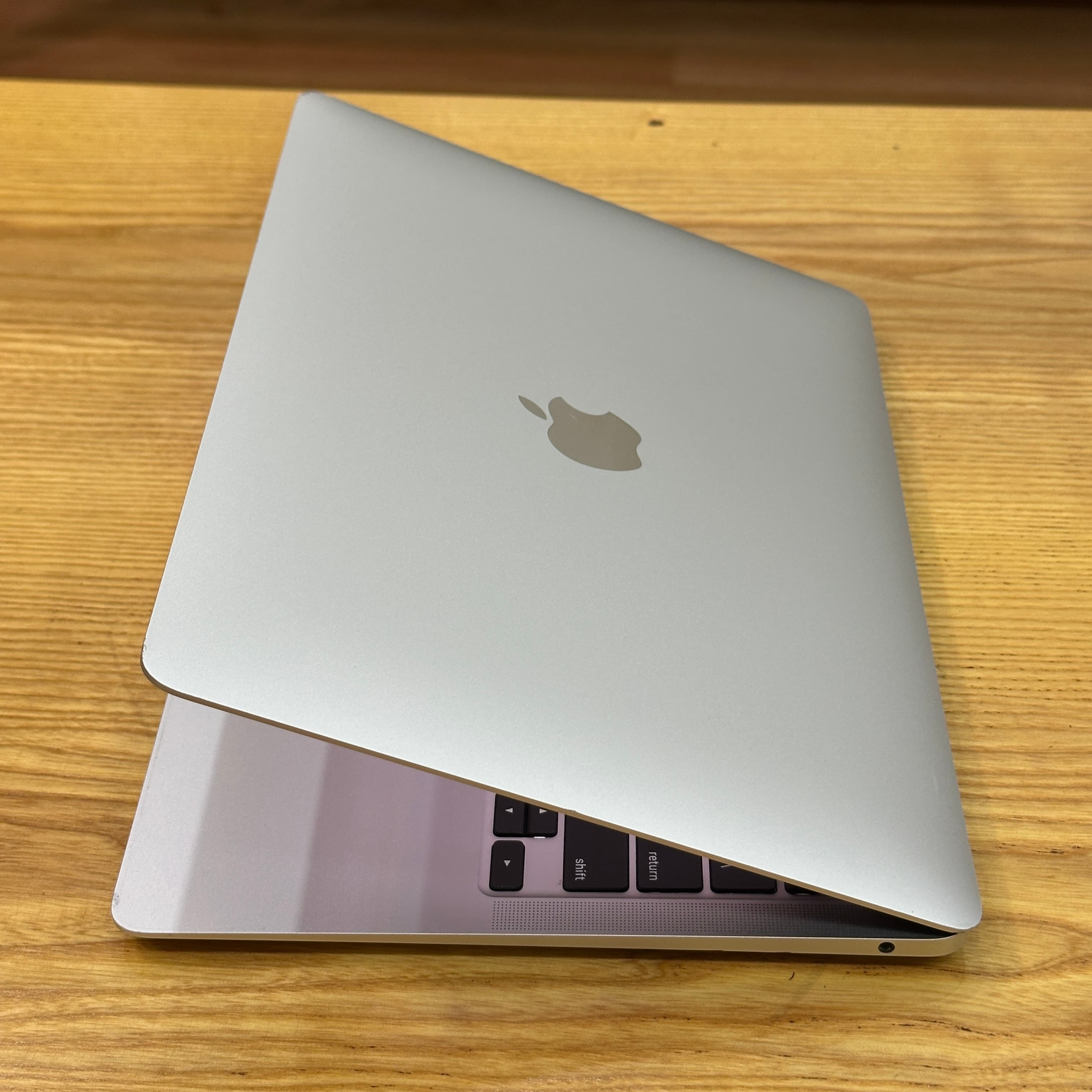 MacBook Air M1 2020 13 inch - image 5
