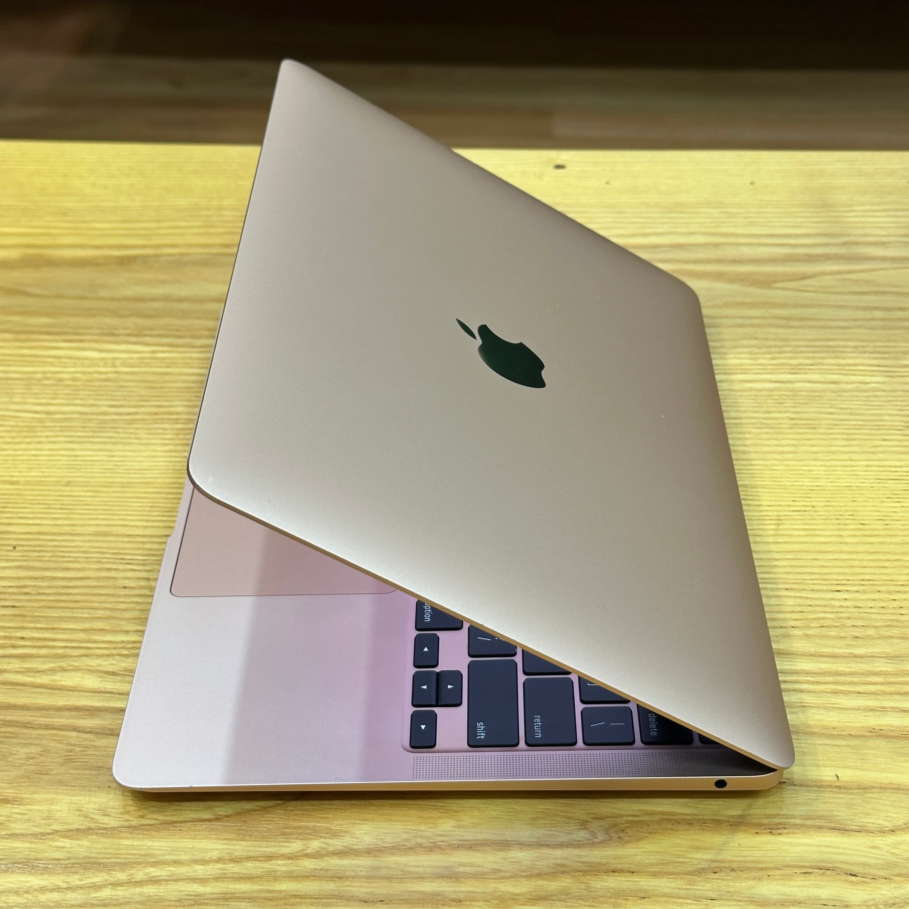 MacBook Air M1 2020 13 inch - image 4