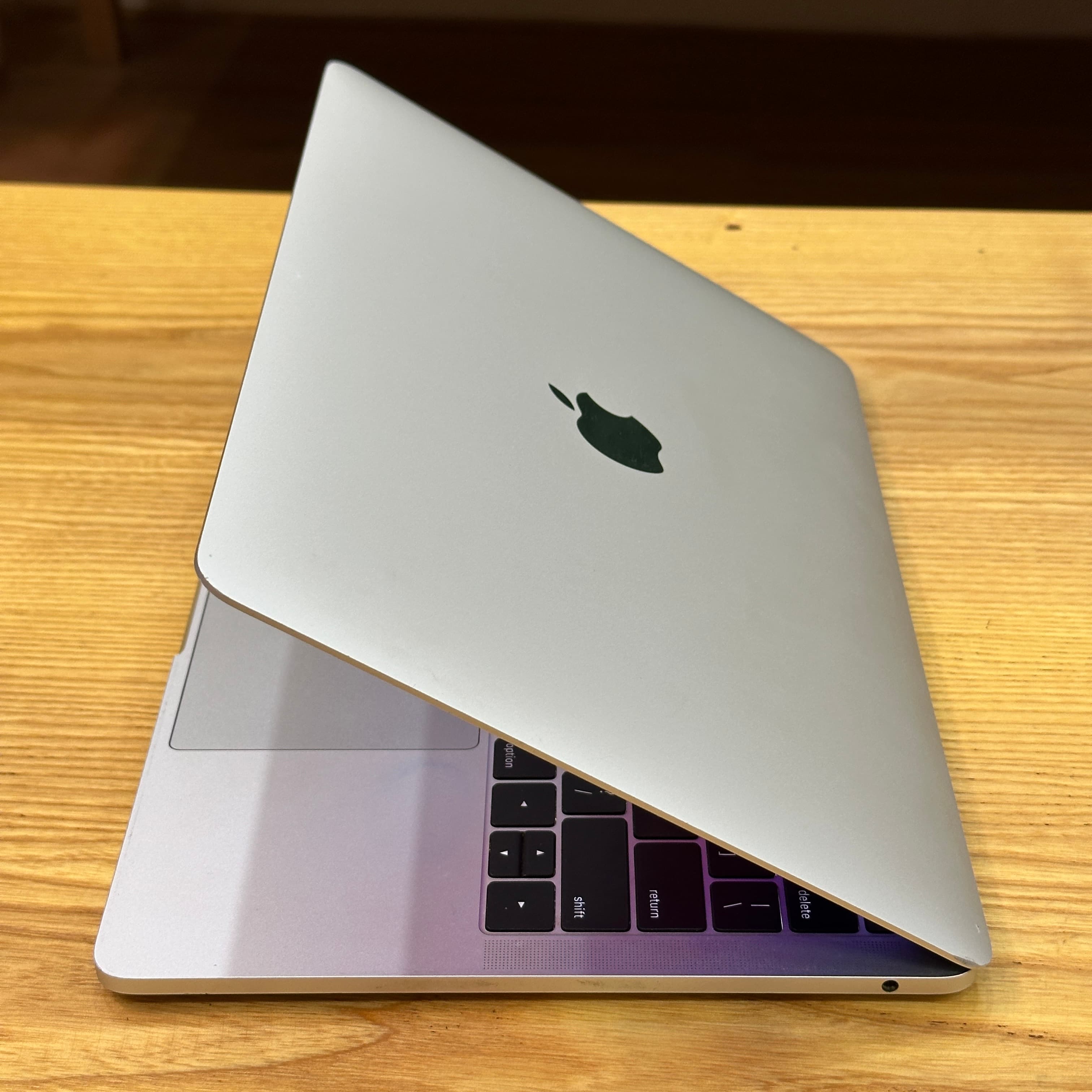 MacBook Pro Intel i5 2016 13 inch - image 5