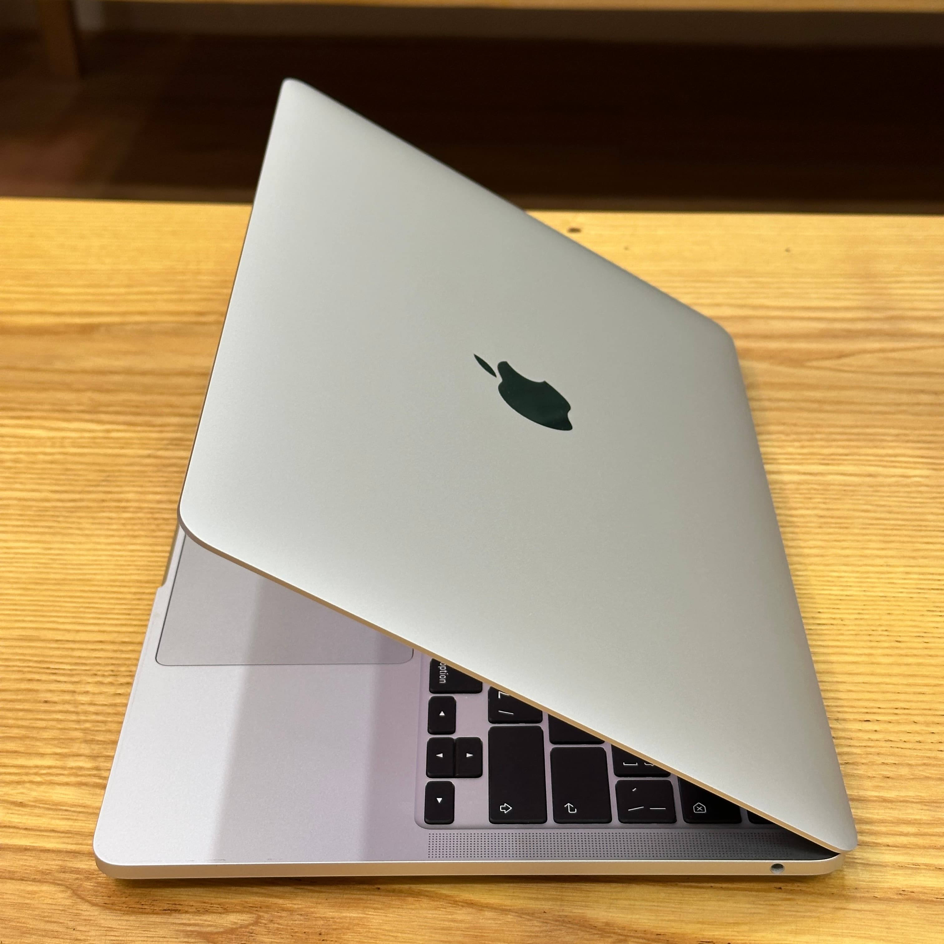 MacBook Pro M2 2022 13 inch - image 5