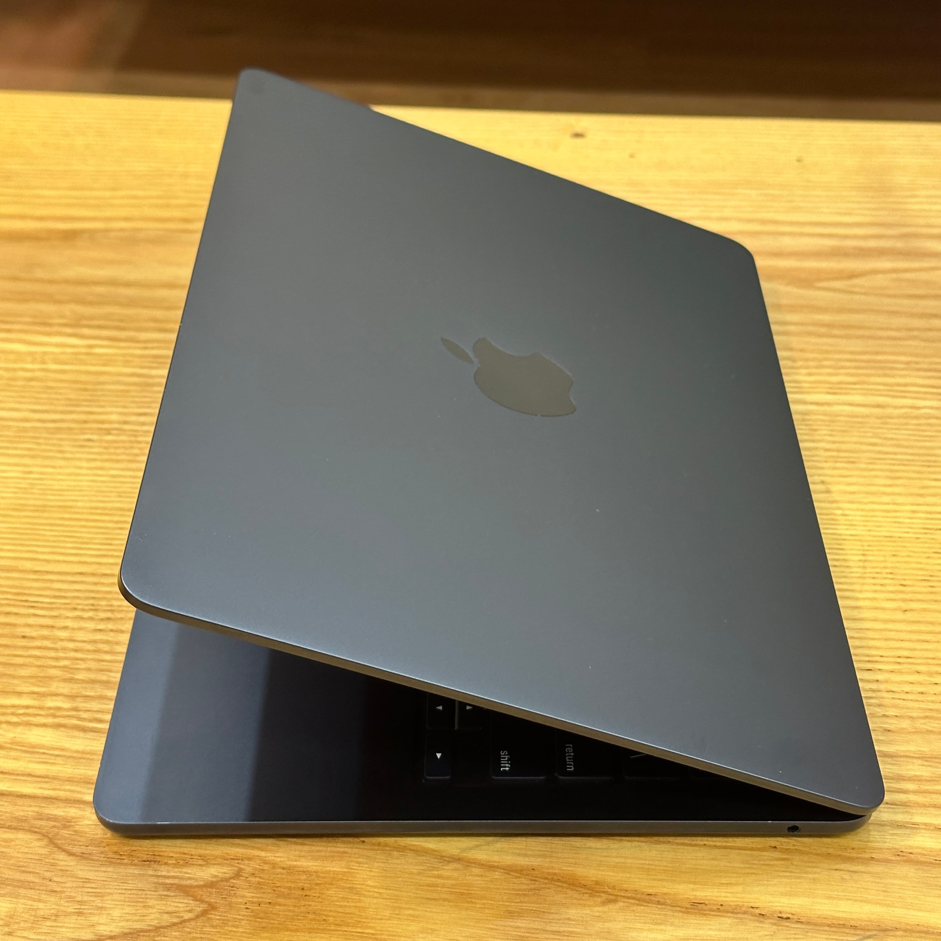 MacBook Air M2 2022 13 inch - image 5