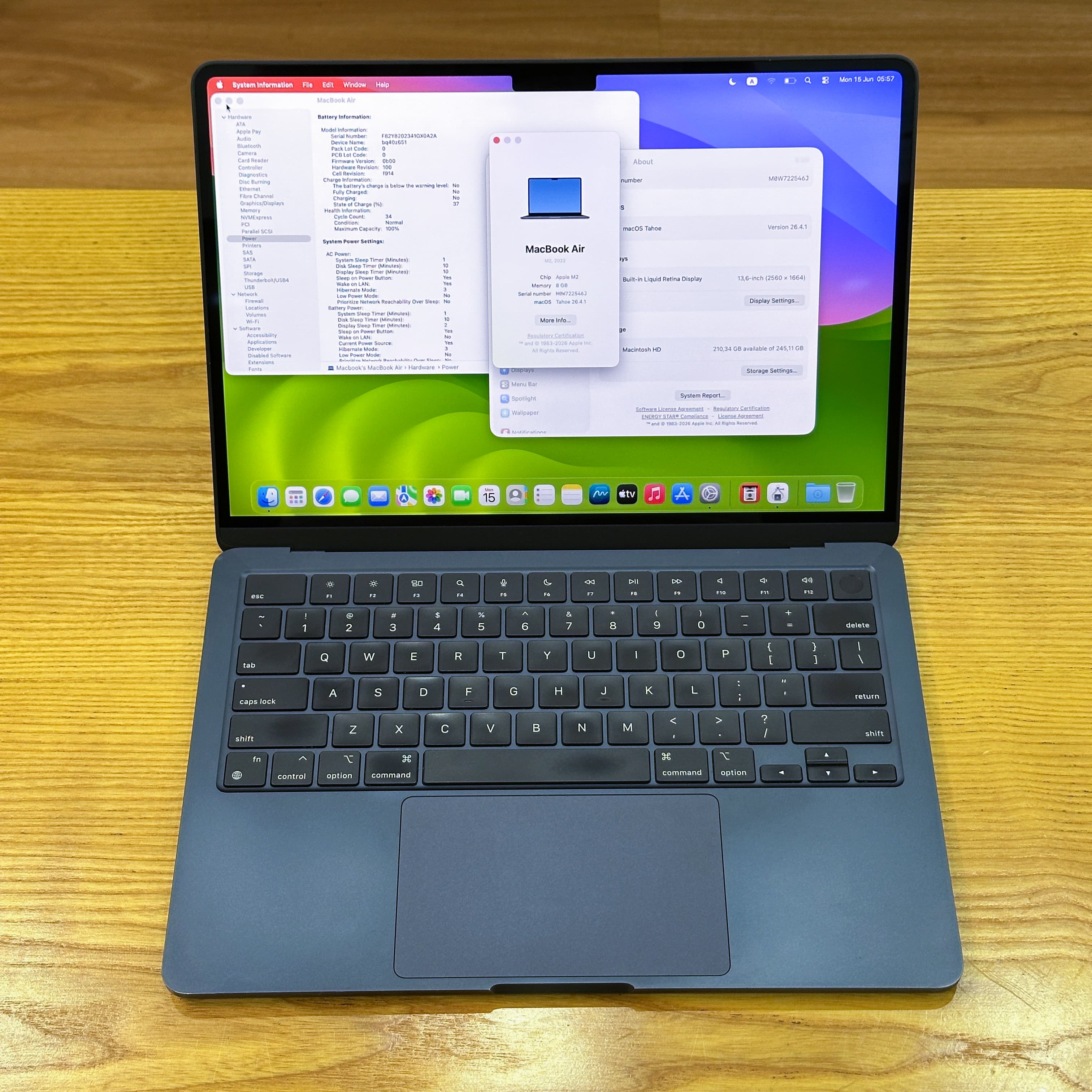 MacBook Air M2 2022 13 inch - image 1
